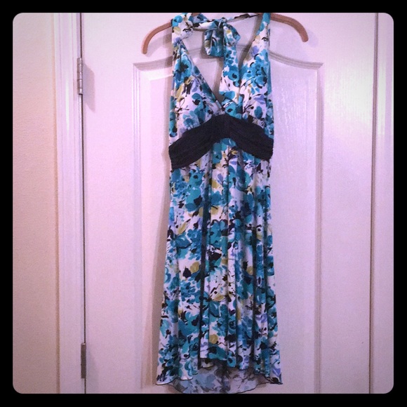 Floral halter style summer dress - Picture 1 of 4